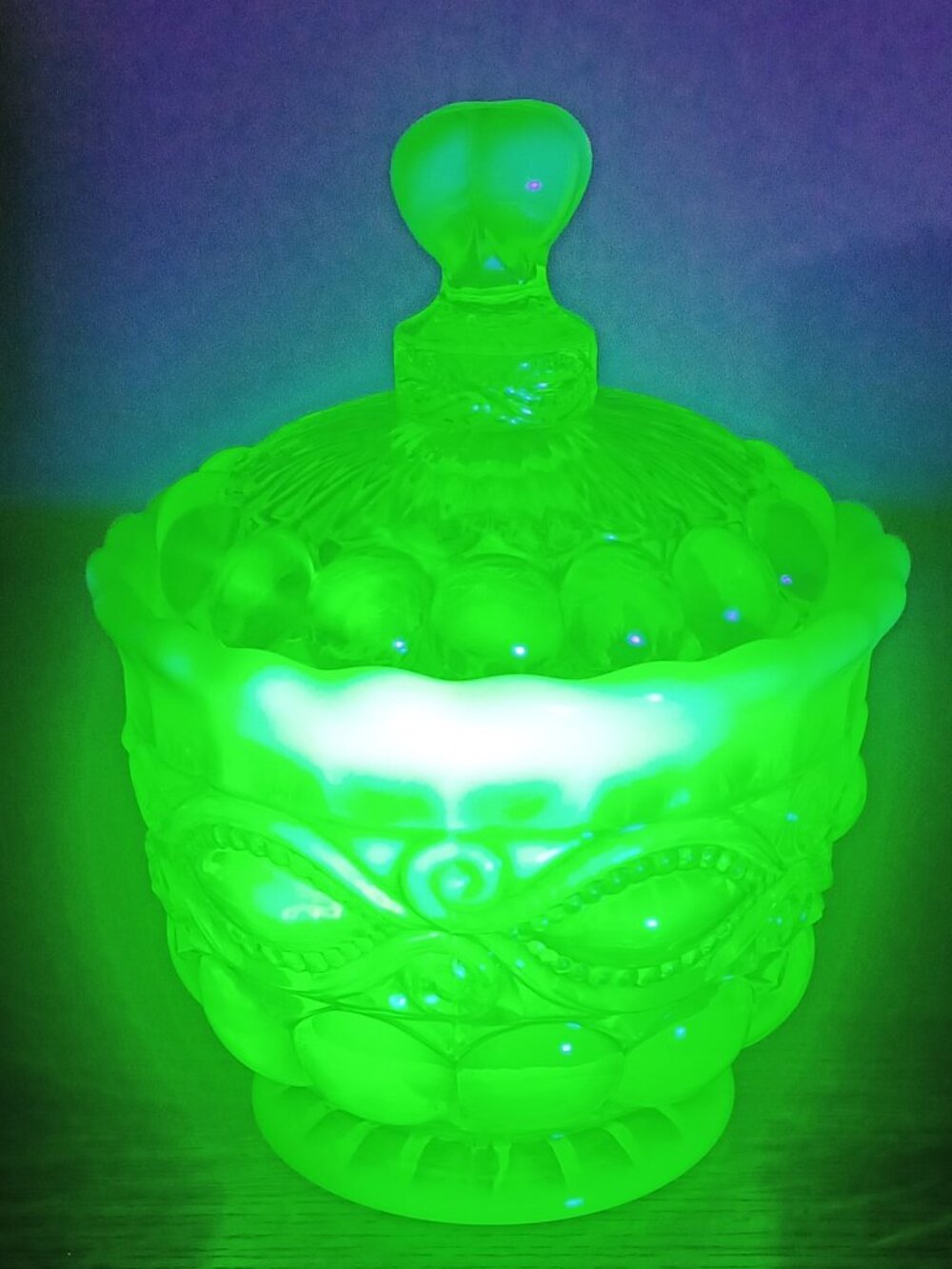 Mosser Eye Winker Opalescent Vaseline Uranium Glass Honey Jar w/ Lid